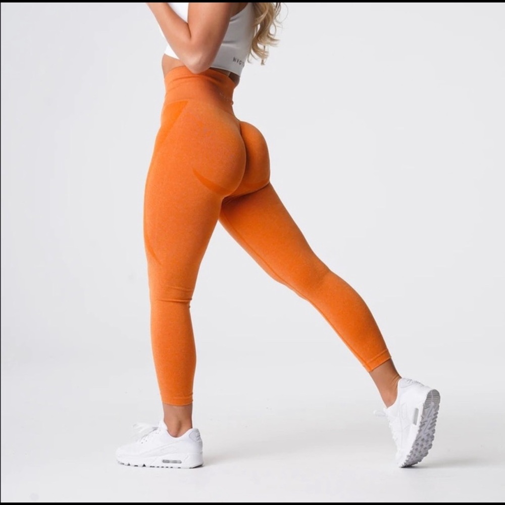 NVGTN NWT ORANGE LEGGINGS